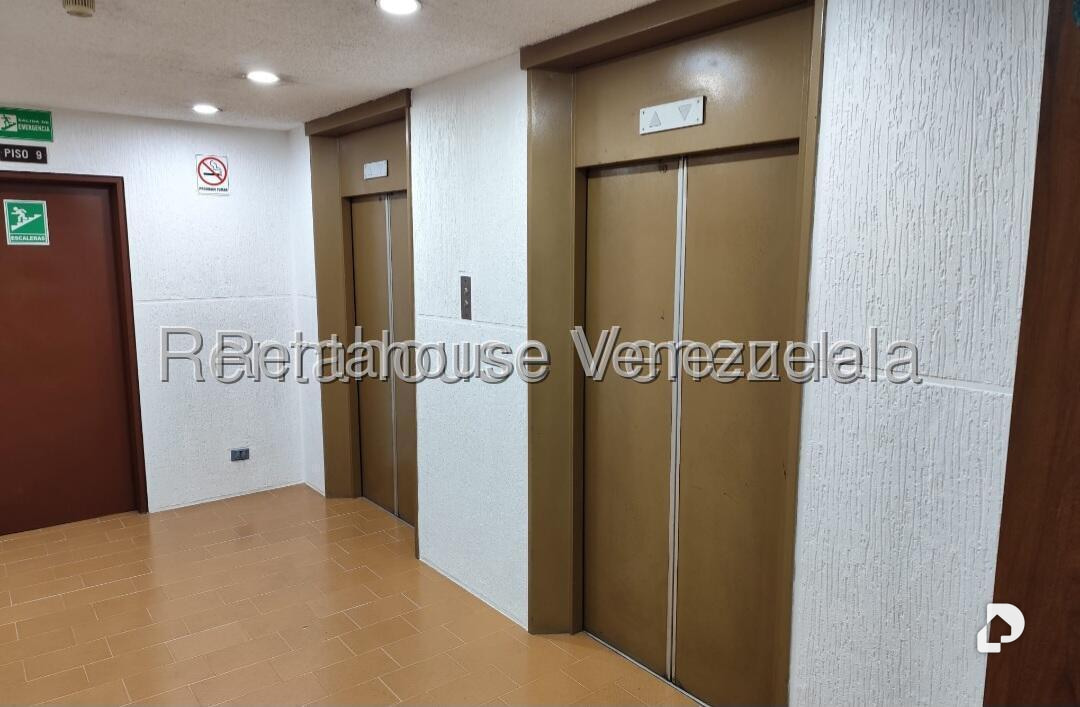 Oficina en Los Dos Caminos, Caracas – 4