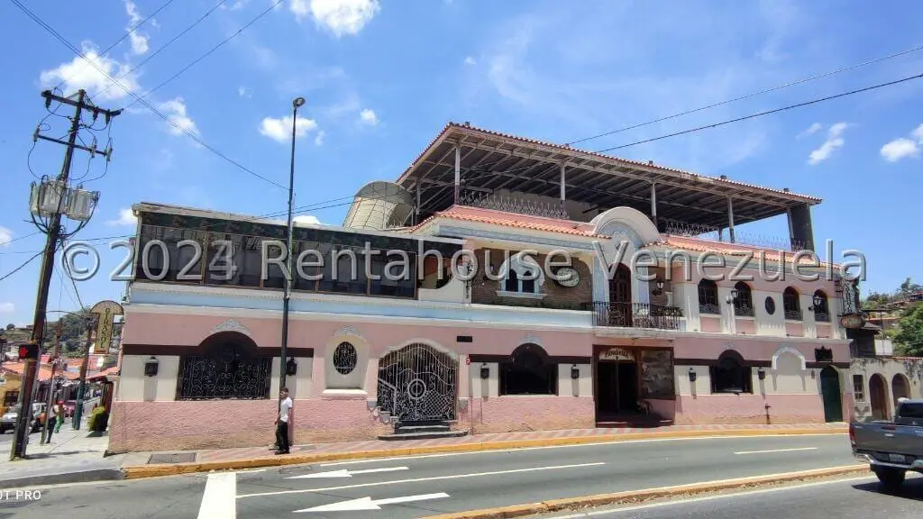 Local comercial en El Hatillo, Caracas - 1