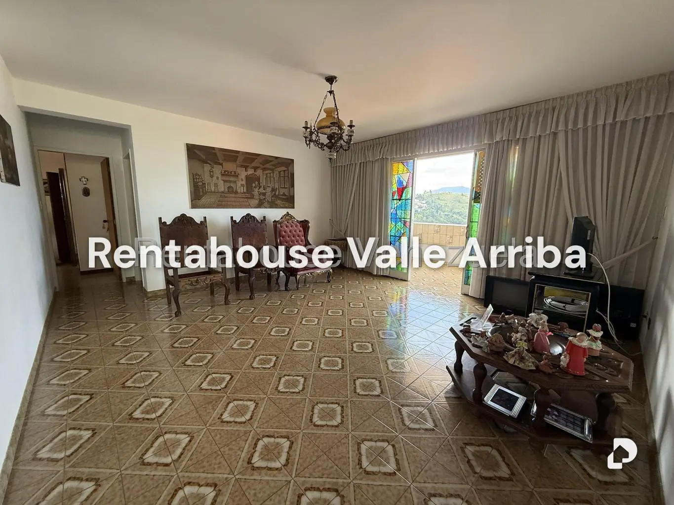 Casa en Los Naranjos (del Cafetal), Caracas – 23