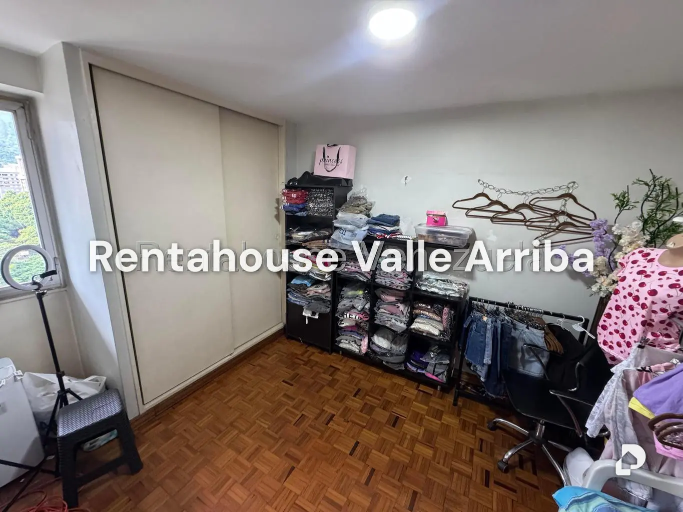 Apartamento en La Urbina, Caracas – 10