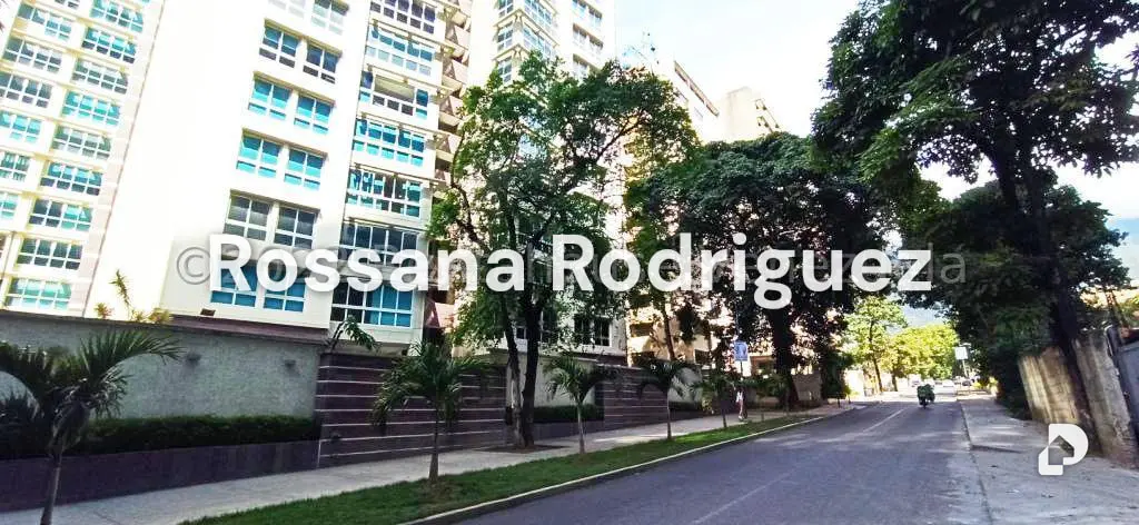Penthouse en Campo Alegre, Caracas – 30