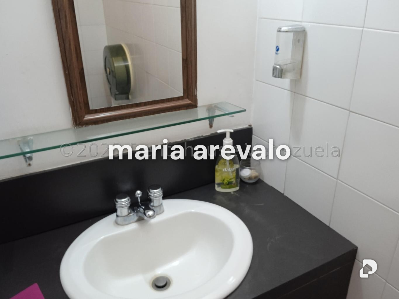 Oficina en Bello Monte, Caracas – 29