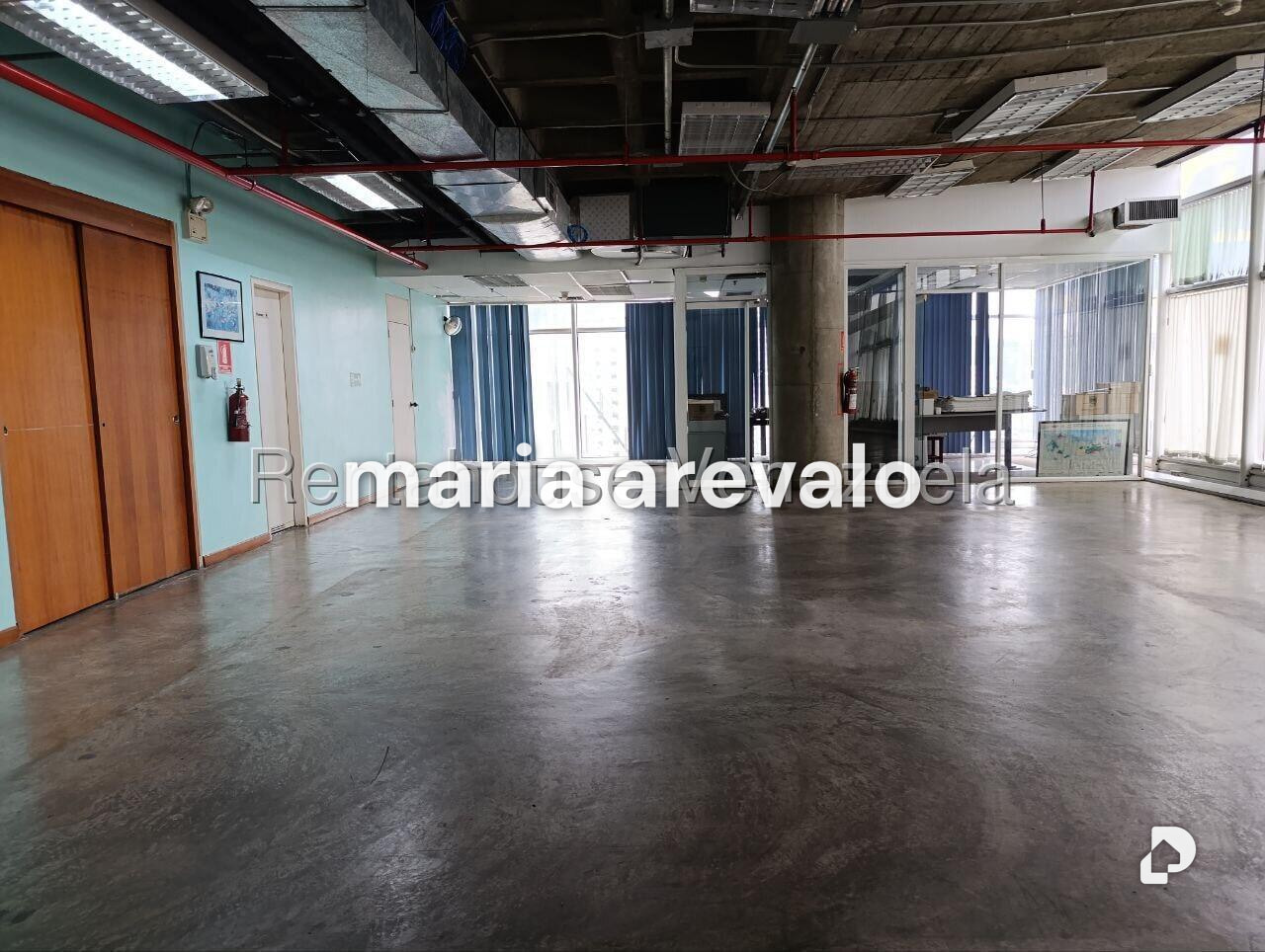 Oficina en Bello Monte, Caracas – 12