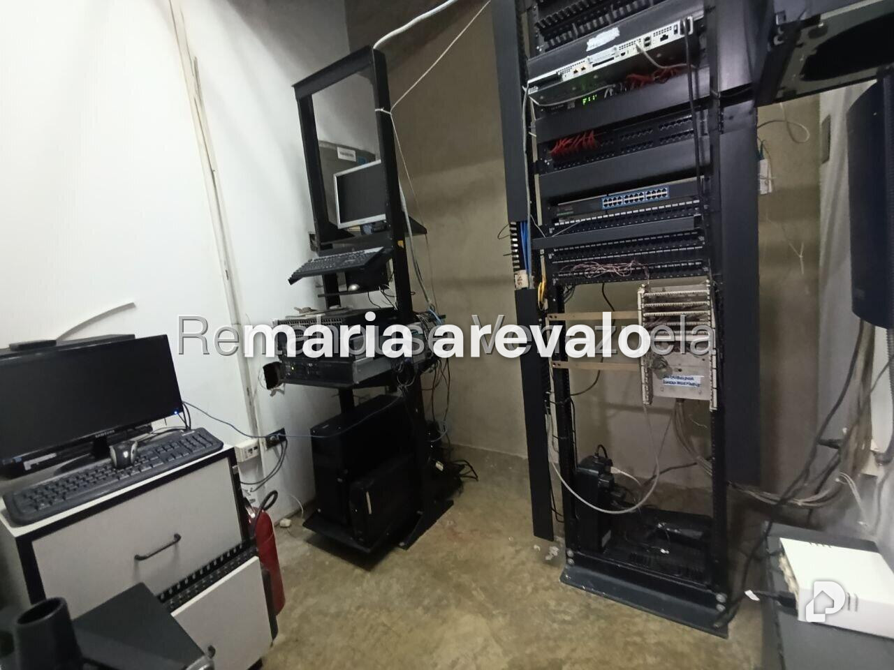 Oficina en Bello Monte, Caracas – 28