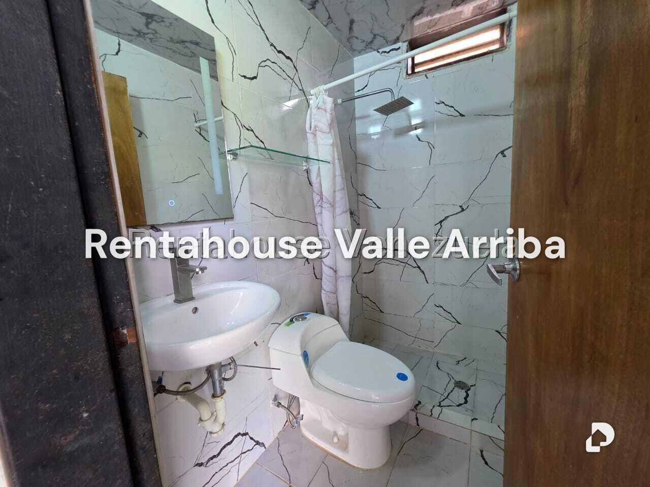 Casa en Corralito, Caracas – 16