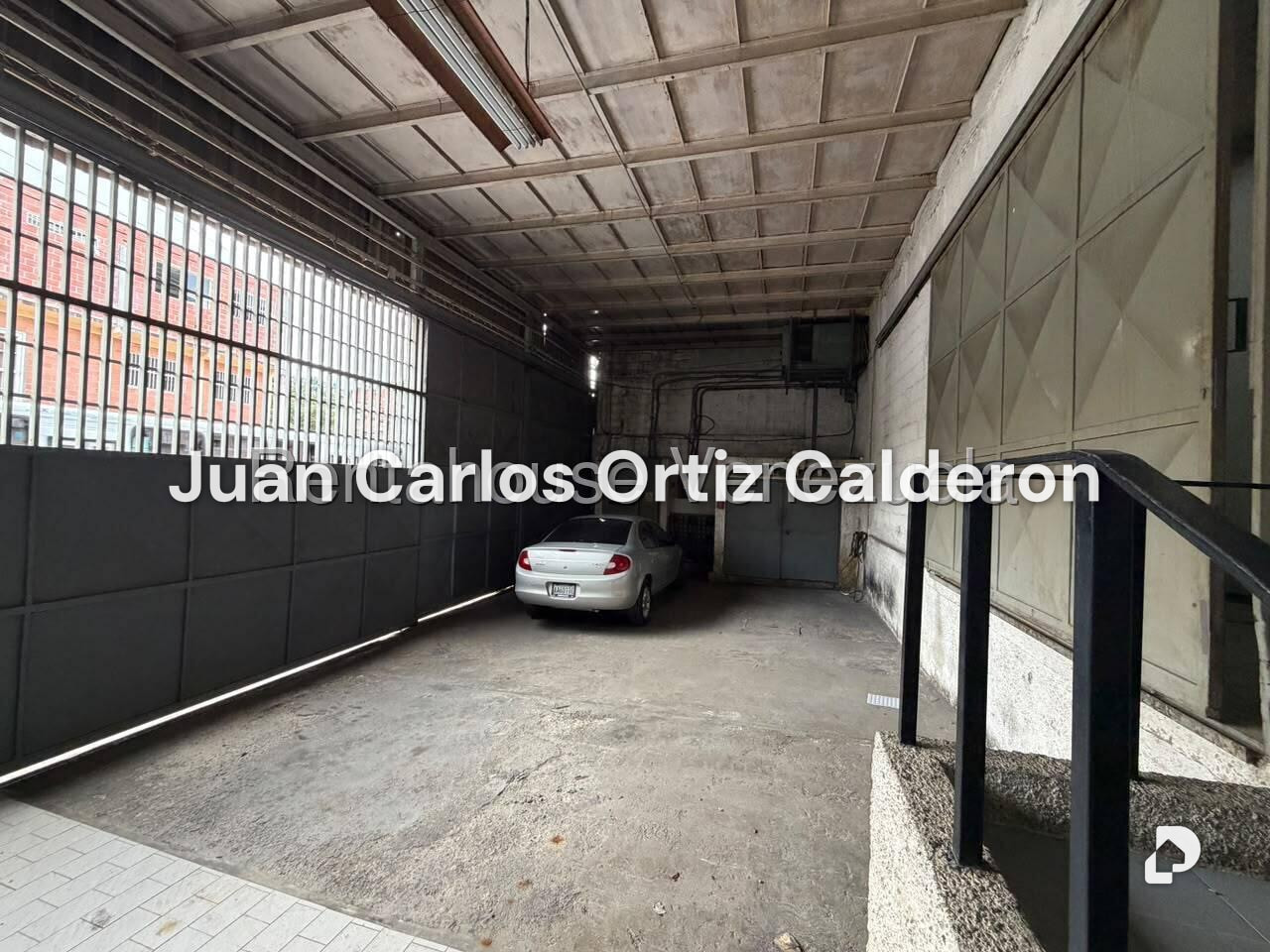 Galpón en El Llanito, Caracas – 2