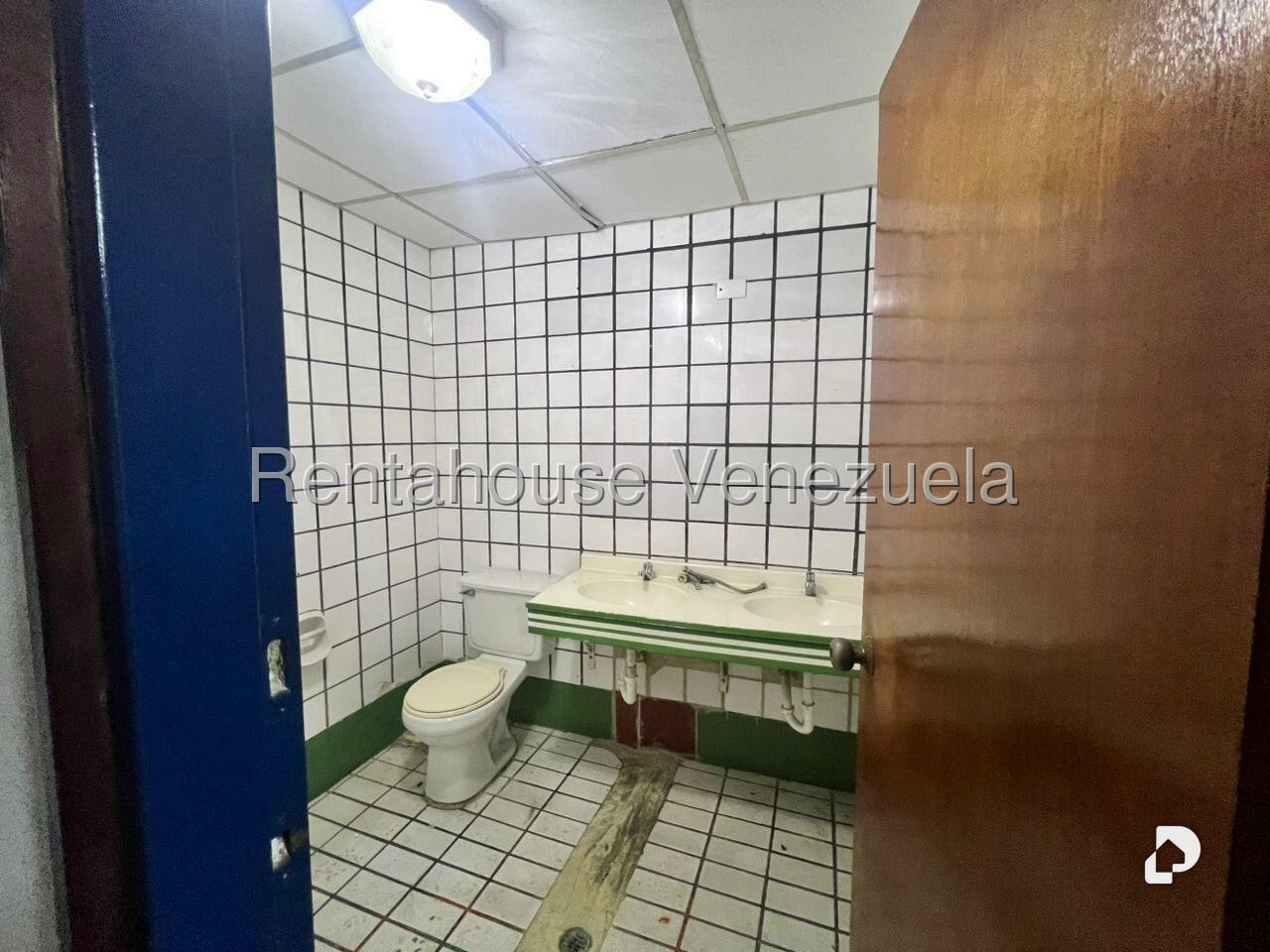 Local comercial en San Bernardino, Caracas – 11