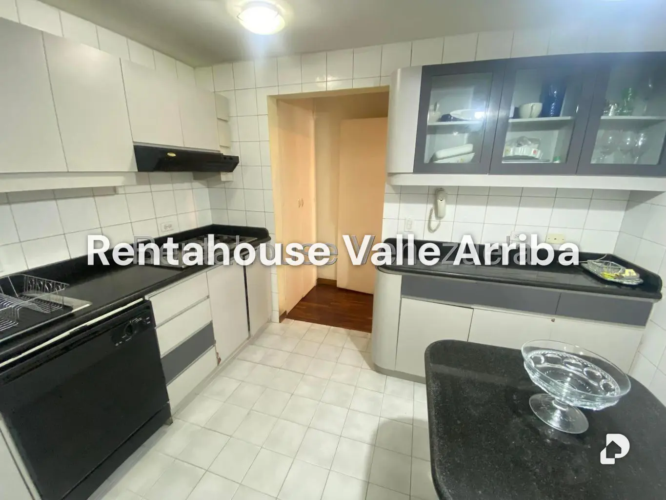 Apartamento en Los Samanes, Caracas – 11