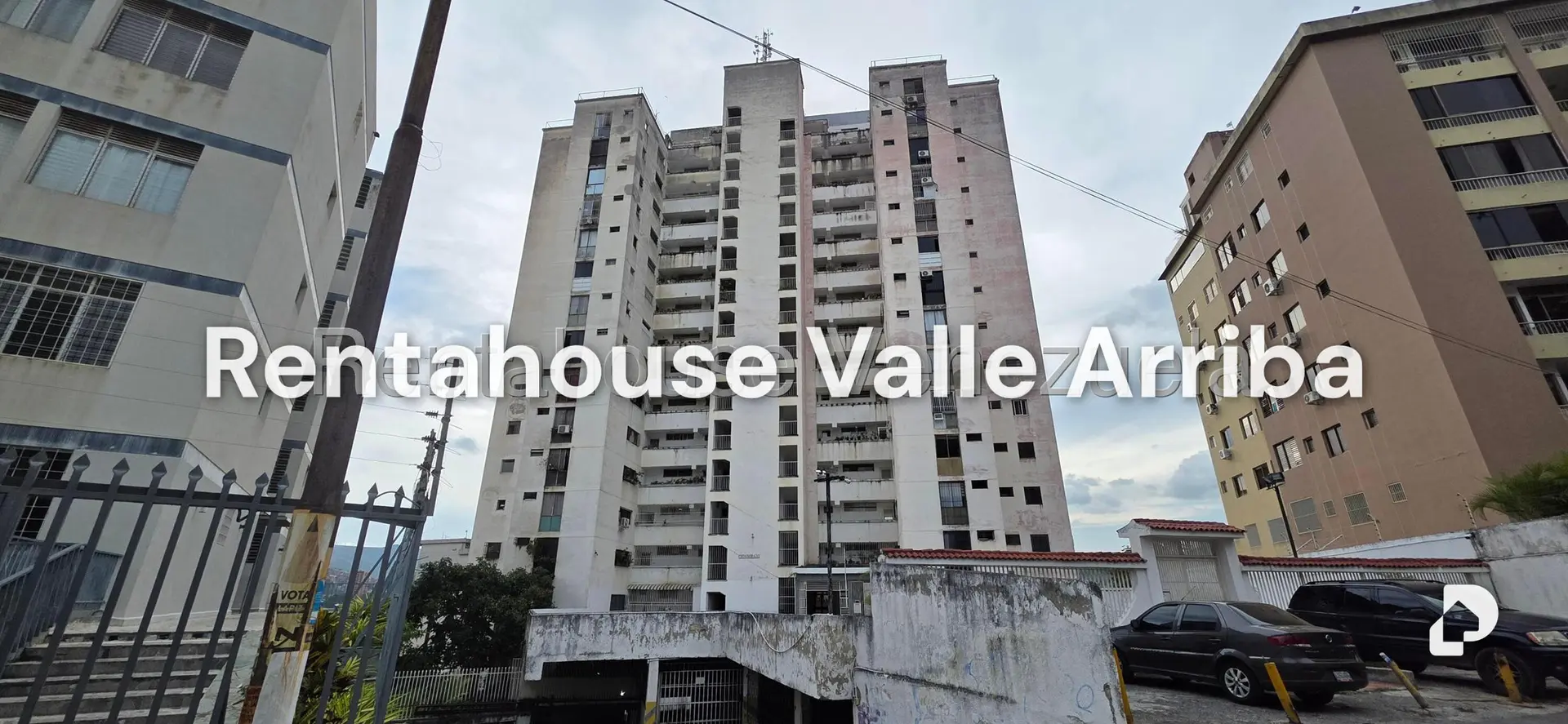 Apartamento en Colinas de Los Chaguaramos, Caracas
