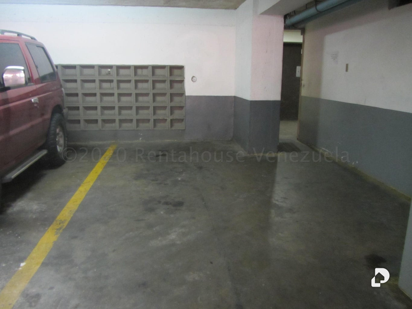 Apartamento en Los Palos Grandes, Caracas – 25