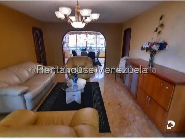 Apartamento en El Rosal, Caracas – 13