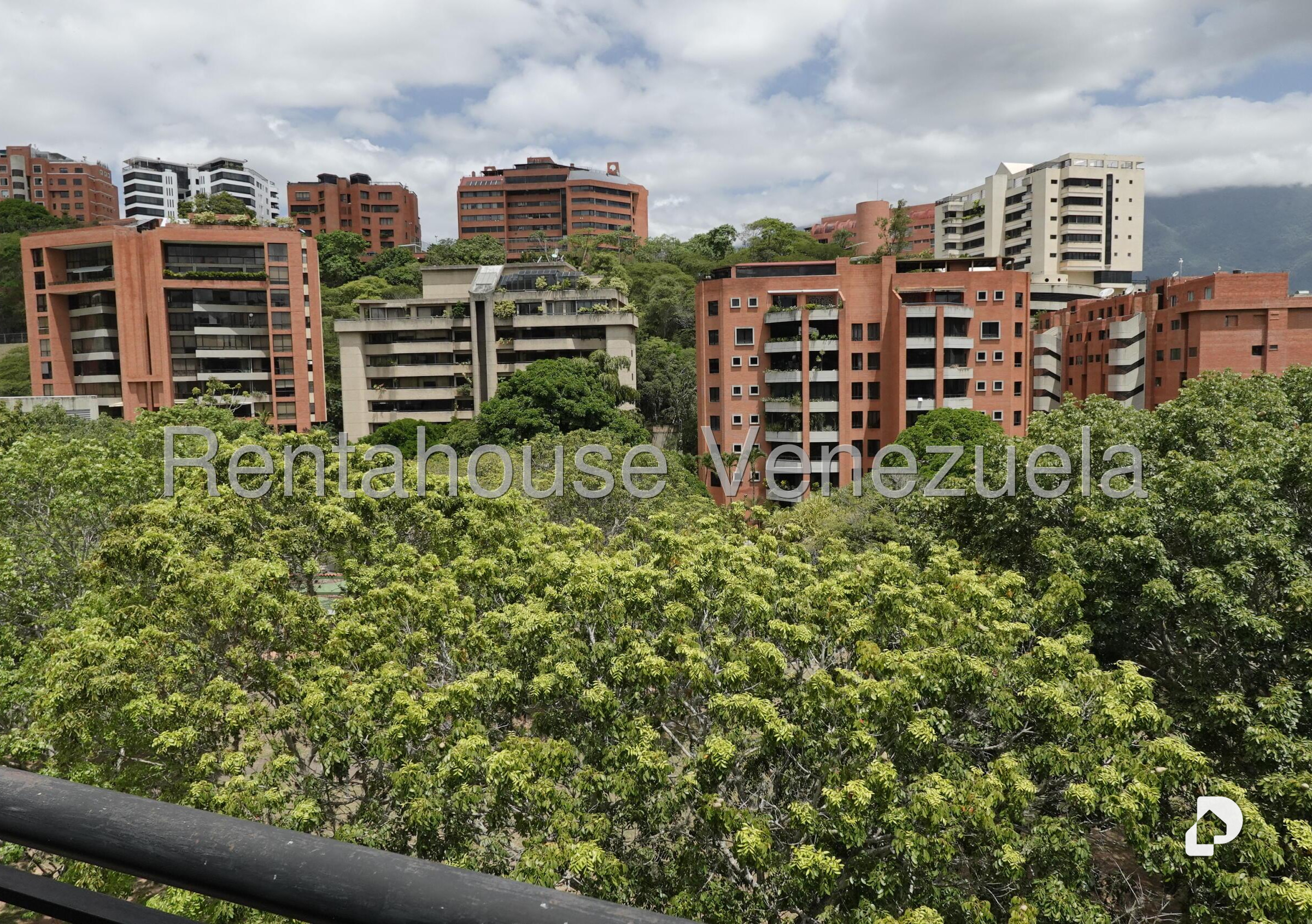 Apartamento en Colinas de Valle Arriba, Caracas – 11