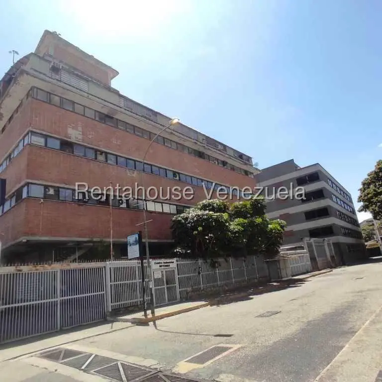 Local comercial en Los Ruices, Caracas - 1