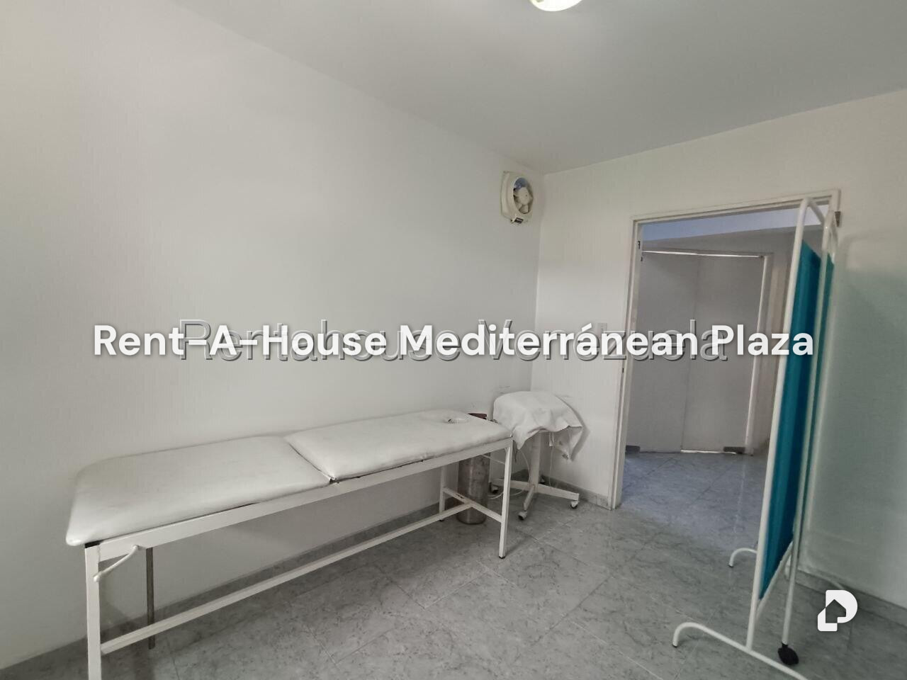 Local comercial en Avenida Bolivar Norte, Valencia – 35