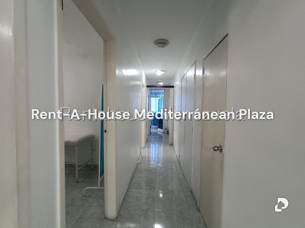 Local comercial en Avenida Bolivar Norte, Valencia – 41