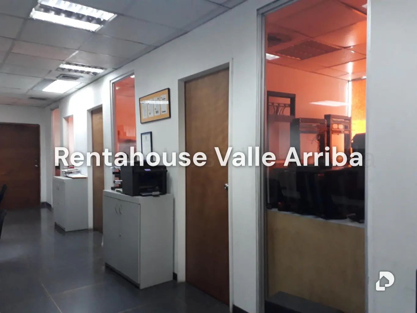 Local comercial en El Rosal, Caracas – 16