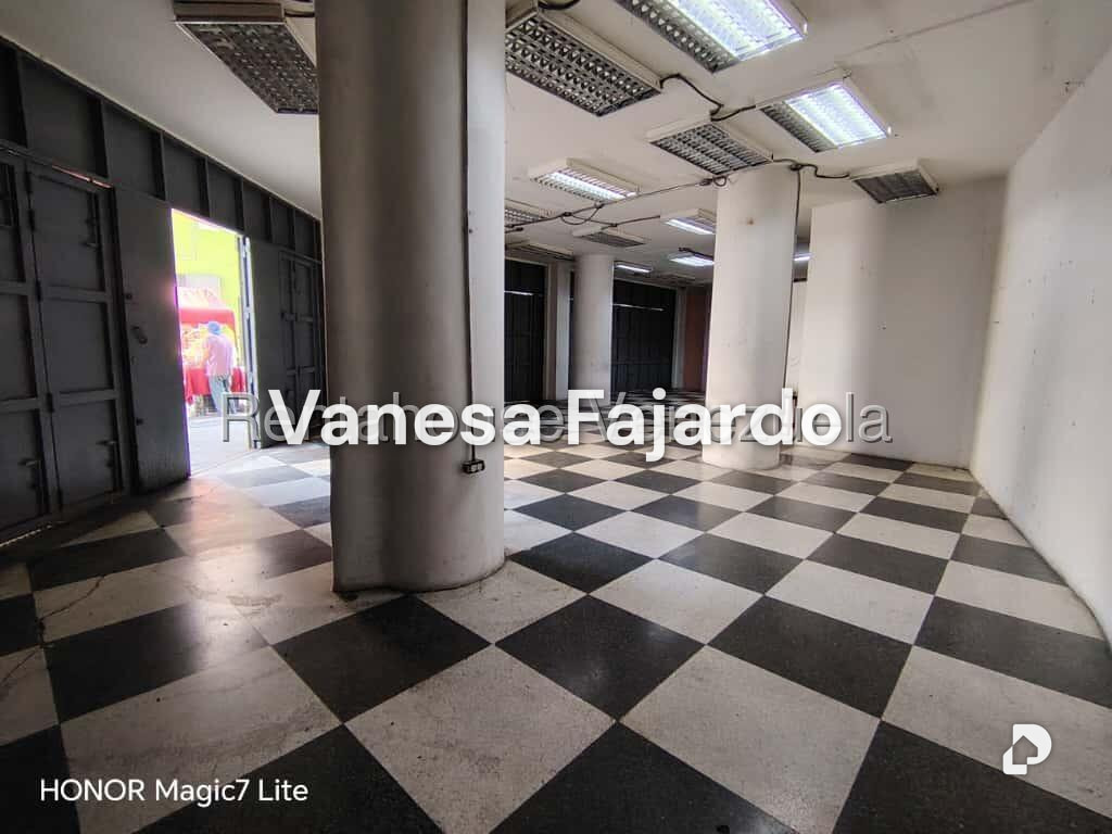 Local comercial en La Candelaria, Caracas – 4