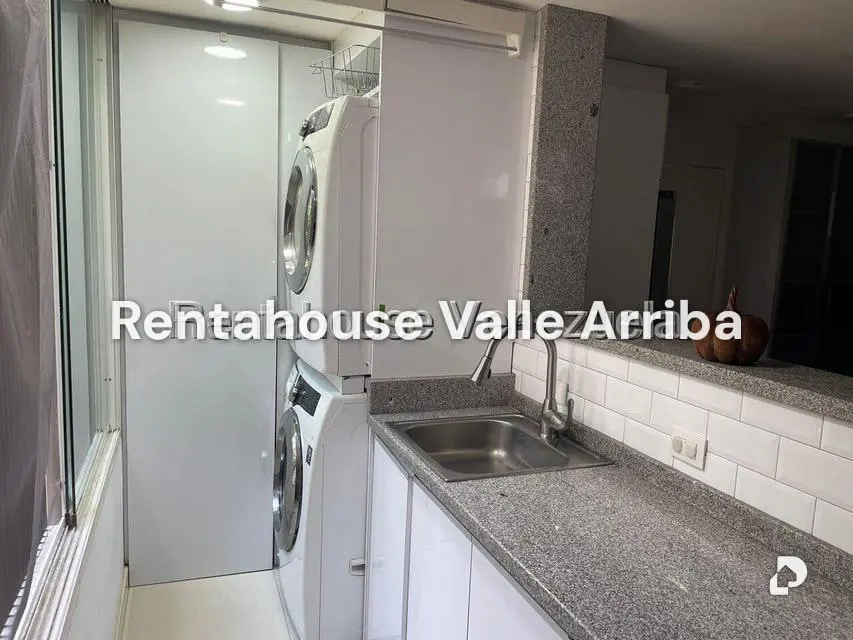 Apartamento en Lomas de Las Mercedes, Caracas – 12