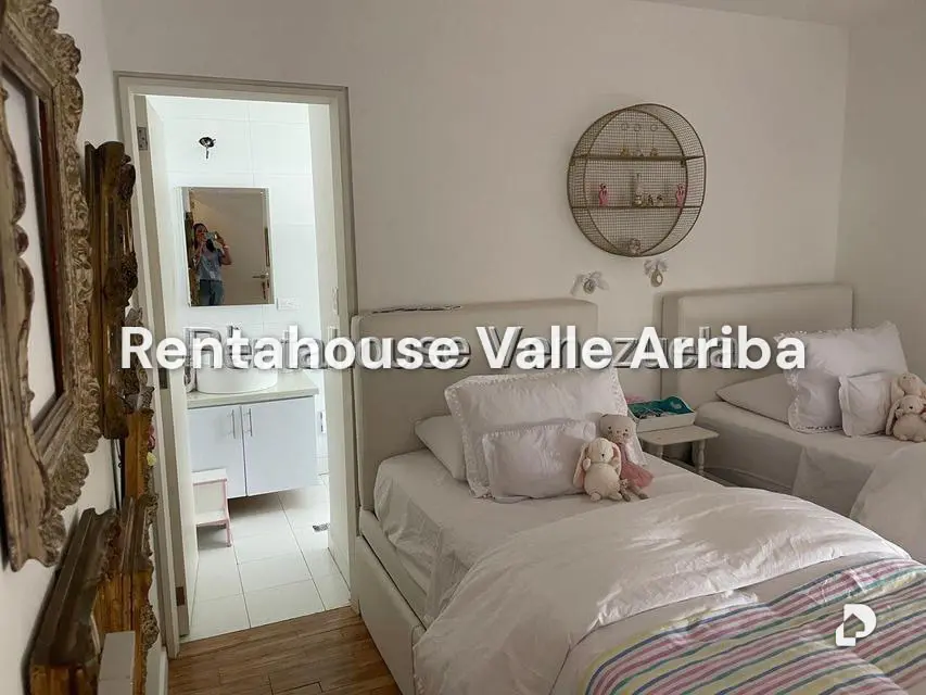 Apartamento en Lomas de Las Mercedes, Caracas – 22