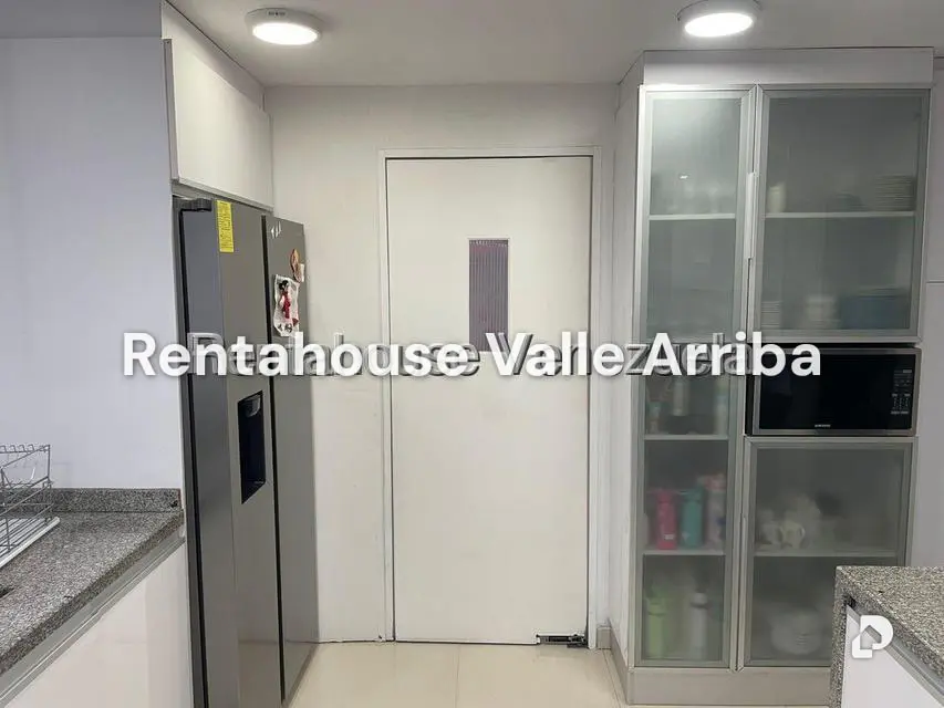 Apartamento en Lomas de Las Mercedes, Caracas – 10