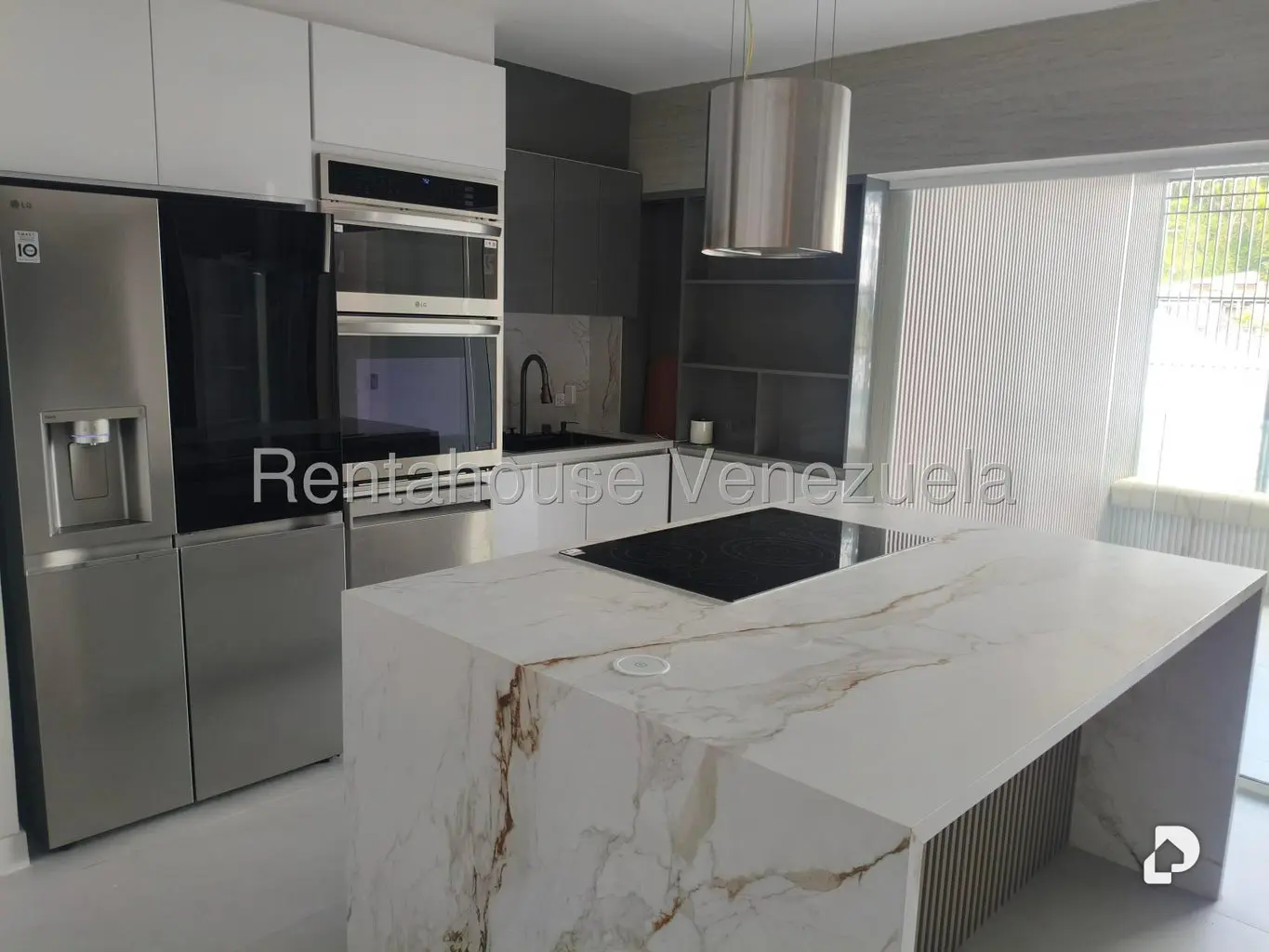 Apartamento en Los Palos Grandes, Caracas – 6