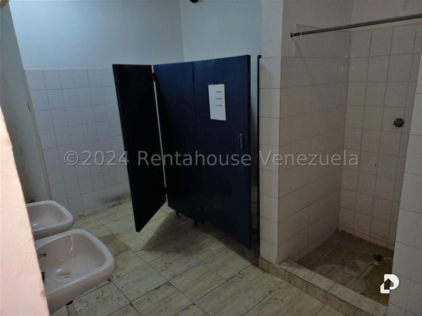 Edificio en El Llanito, Caracas – 24