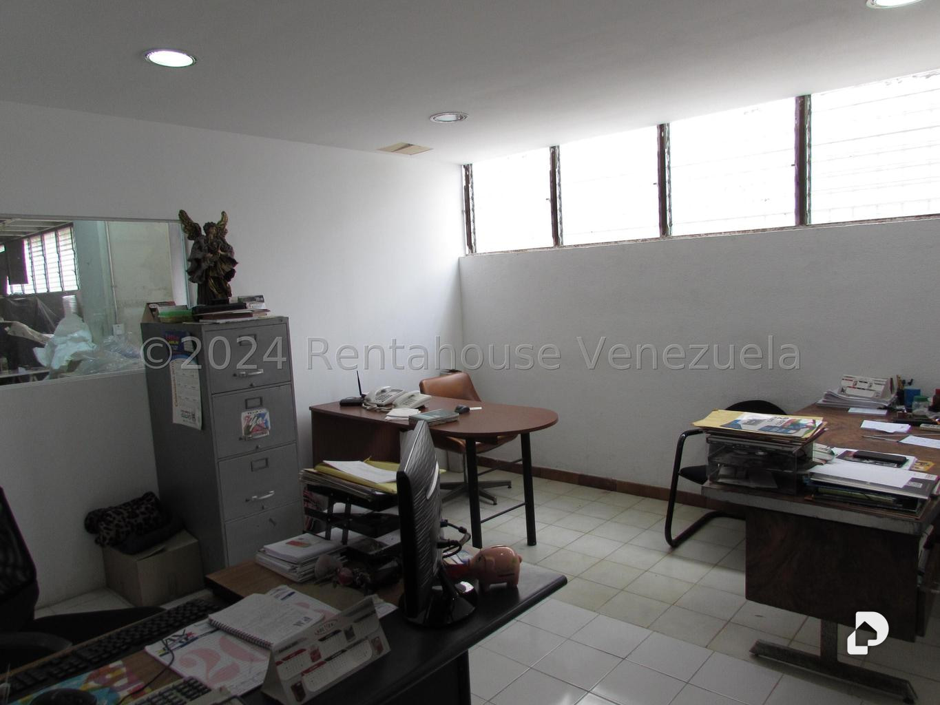 Edificio en El Llanito, Caracas – 12