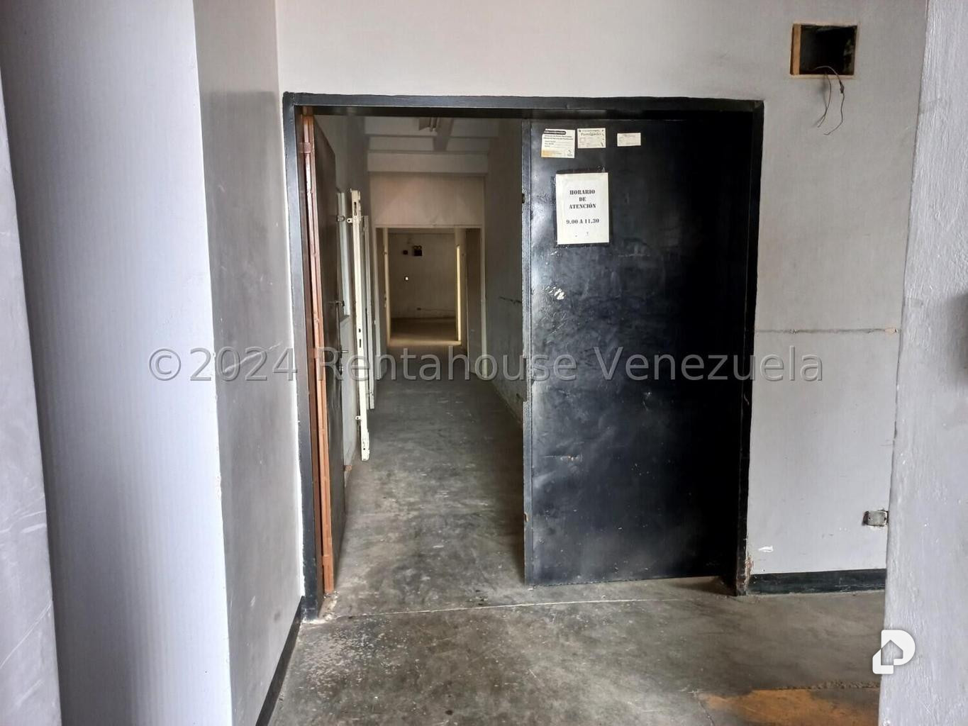 Edificio en El Llanito, Caracas – 17