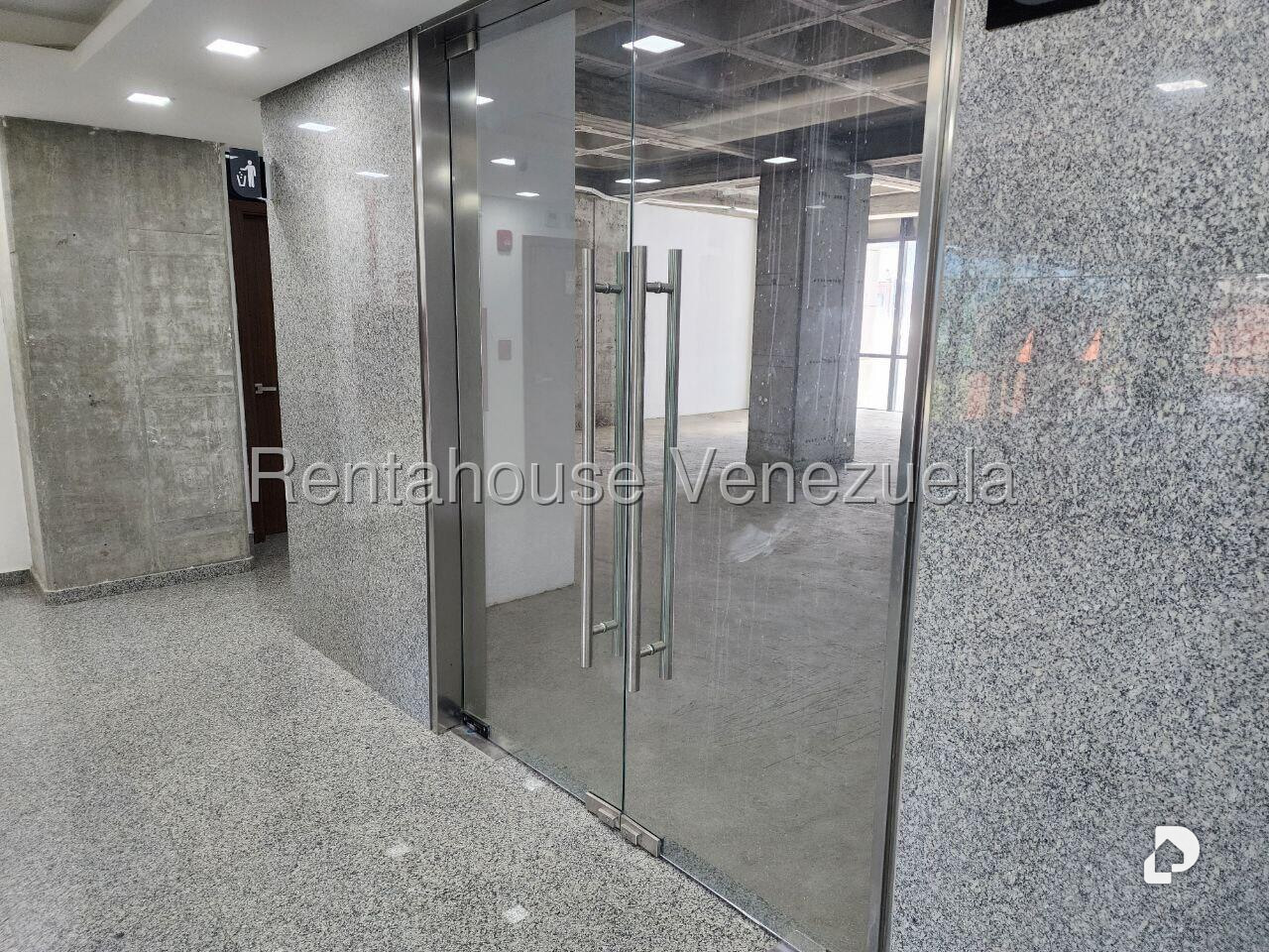 Oficina en Las Mercedes, Caracas – 4