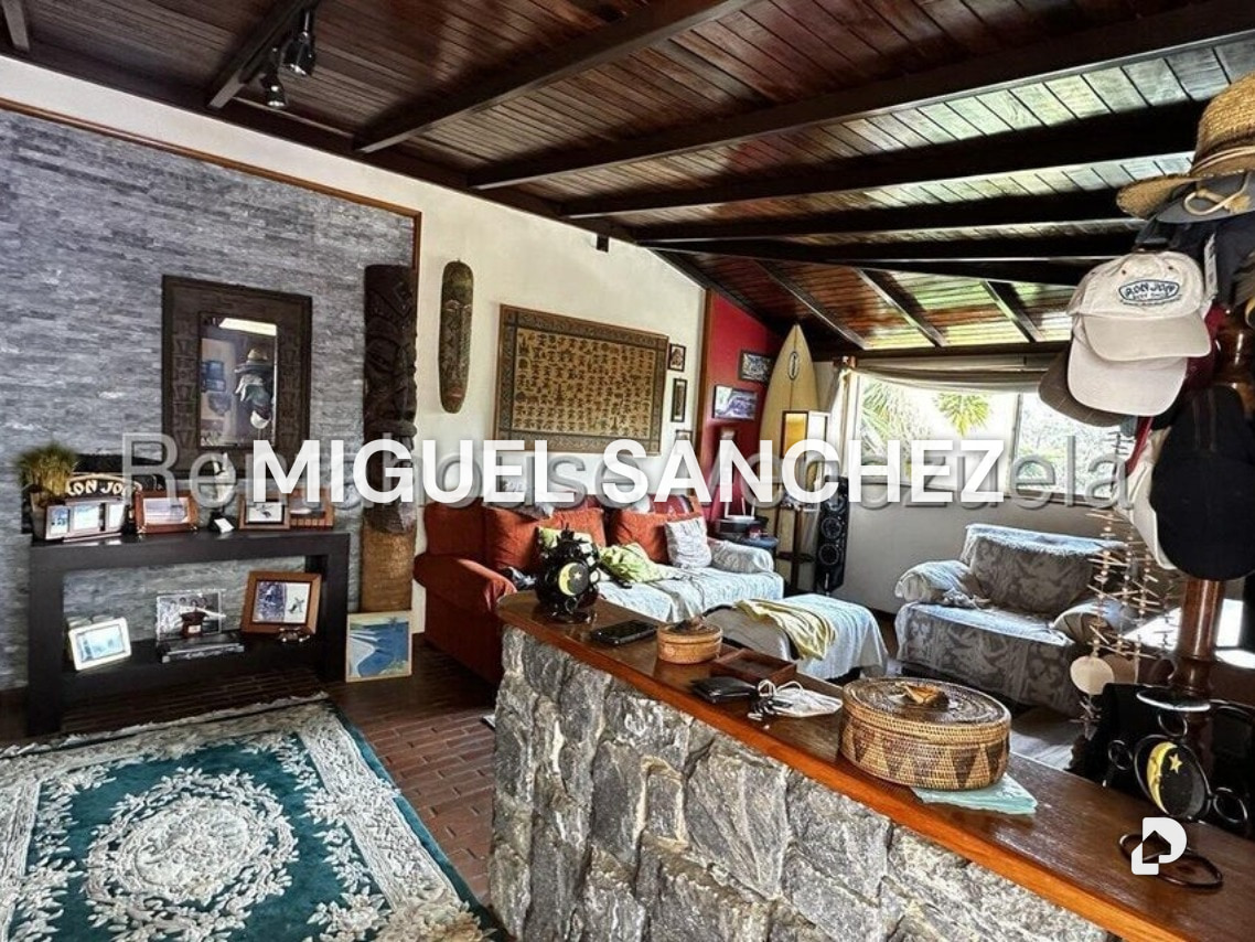 Casa en Prados del Este, Caracas – 24