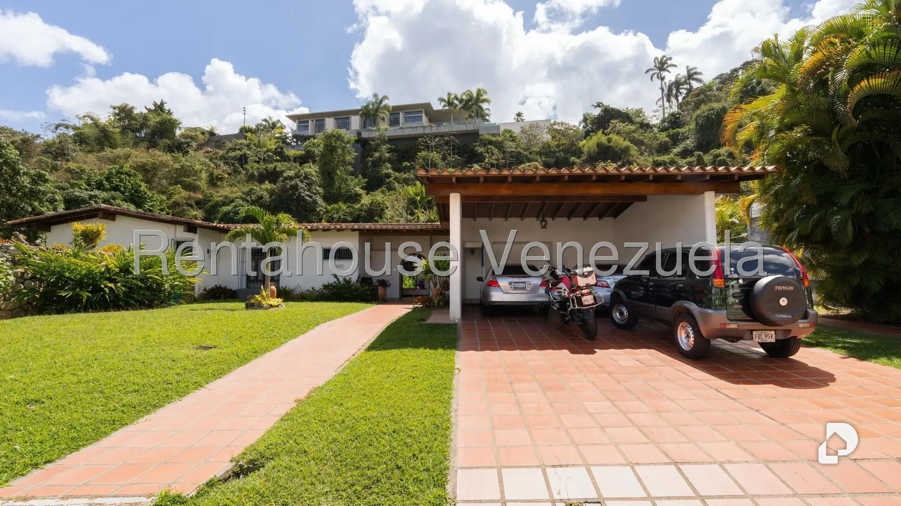 Casa en Cerro Verde, Caracas – 6
