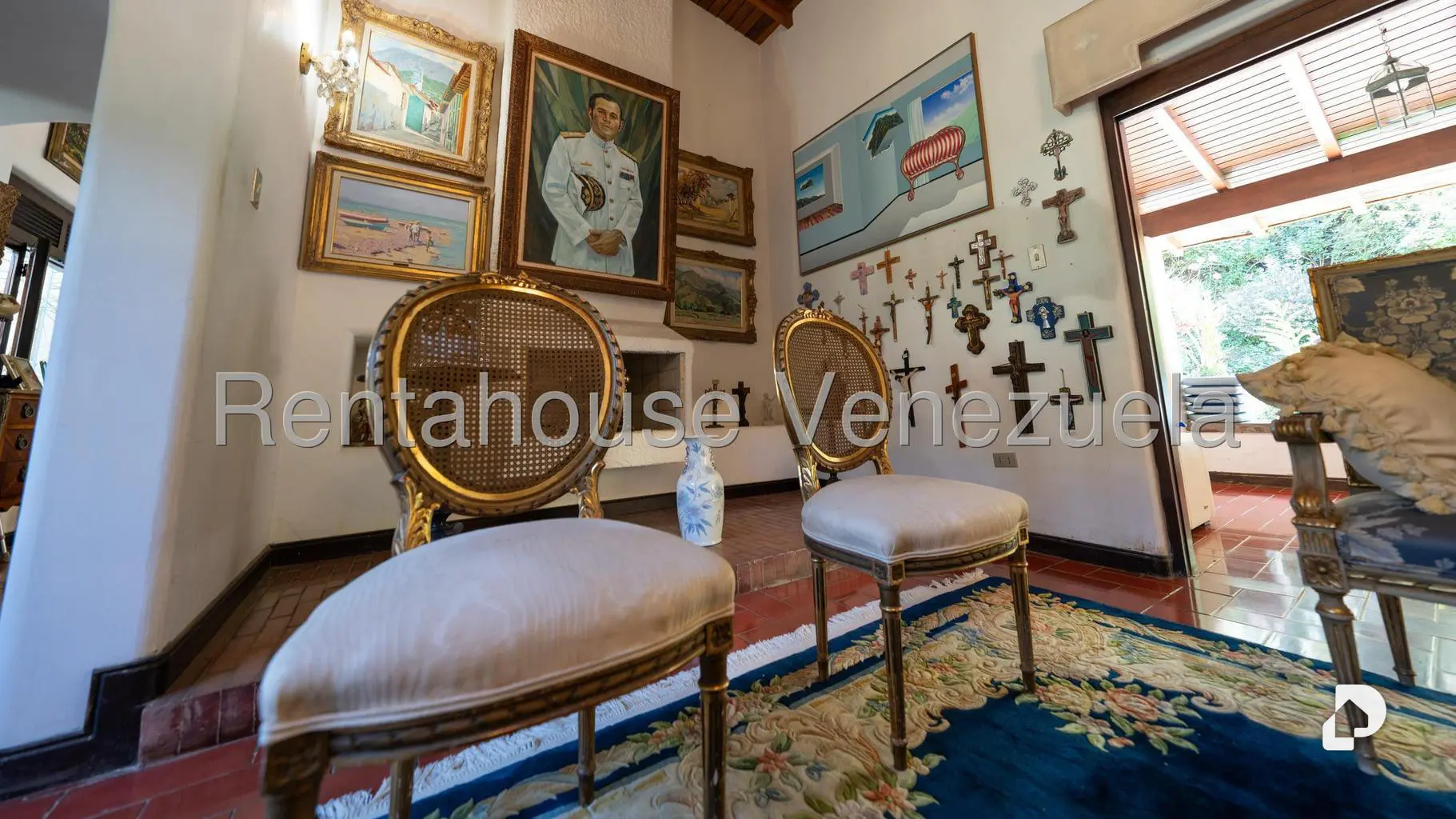Casa en Cerro Verde, Caracas – 23