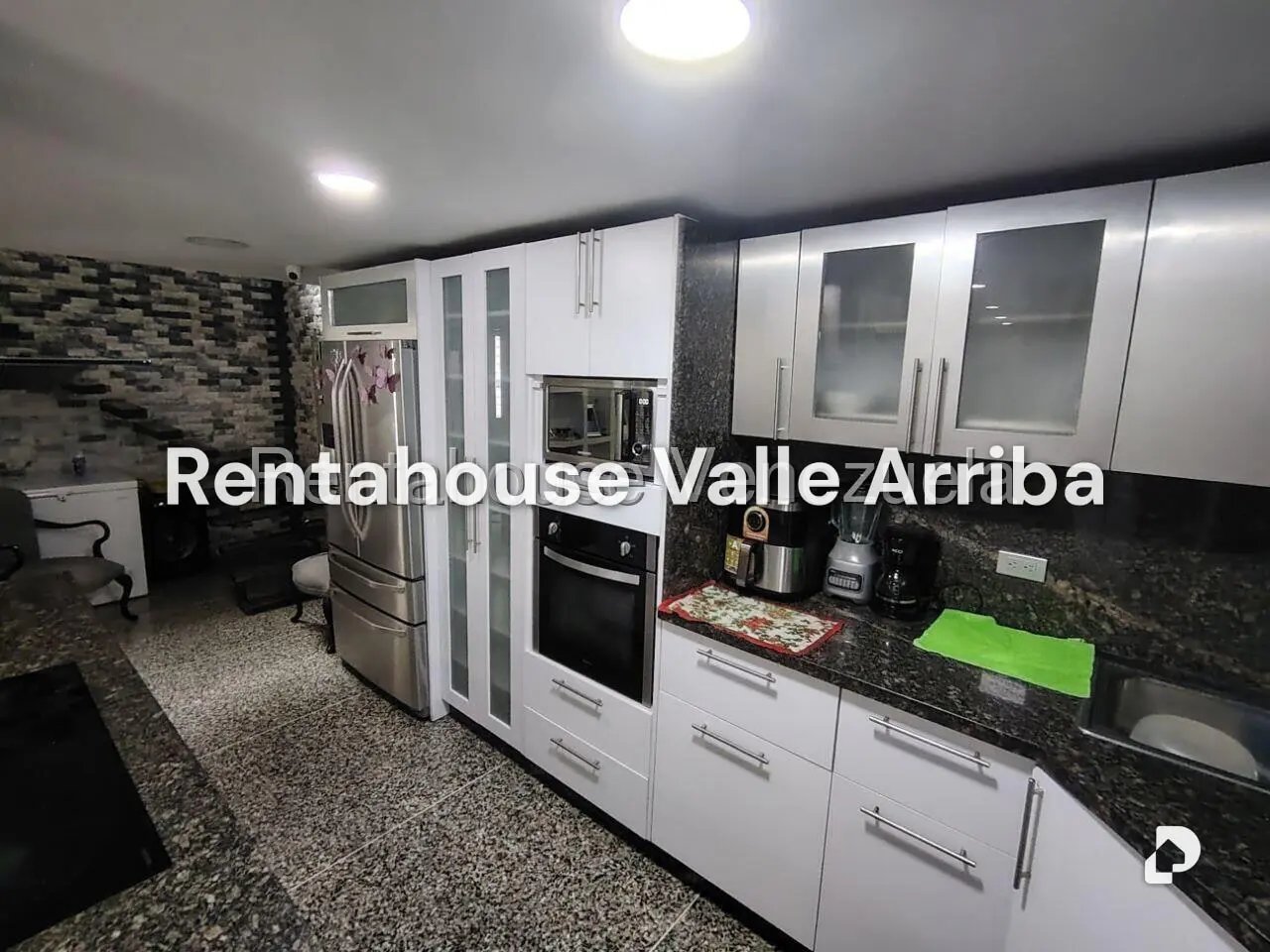 Apartamento en Colinas de Vista Alegre, Caracas – 12