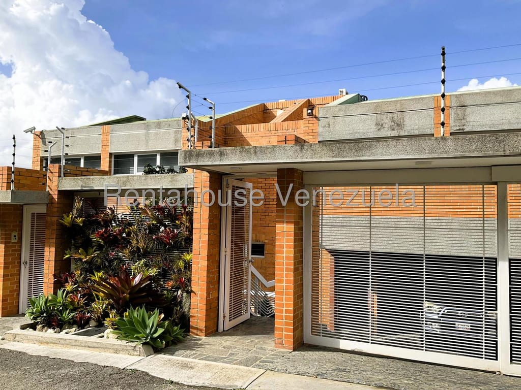 Casa en Los Naranjos (del Cafetal), Caracas - 1