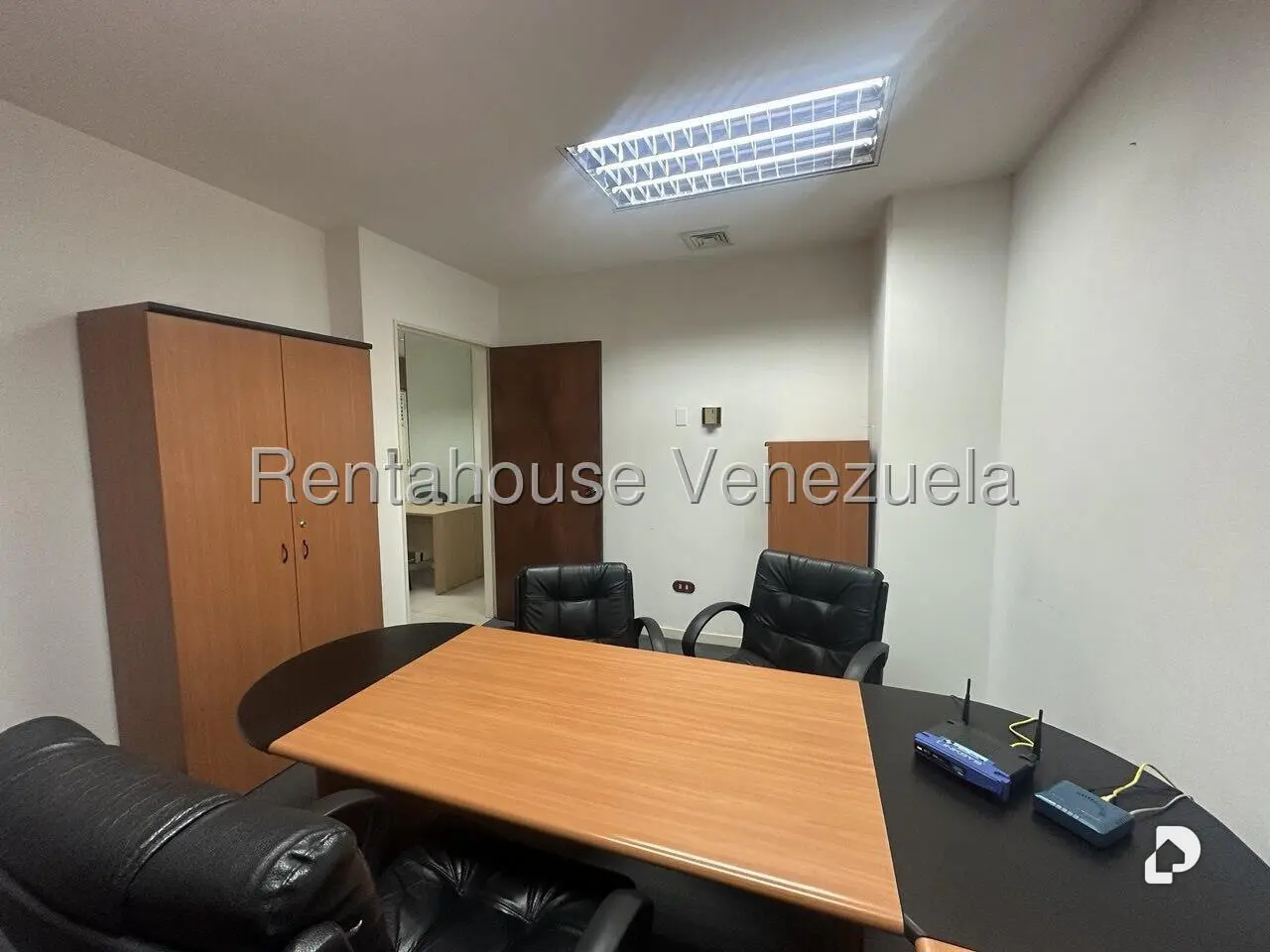 Oficina en Bello Monte, Caracas – 11