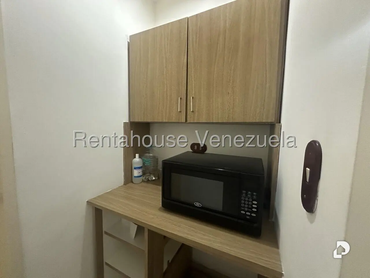 Oficina en Bello Monte, Caracas – 12