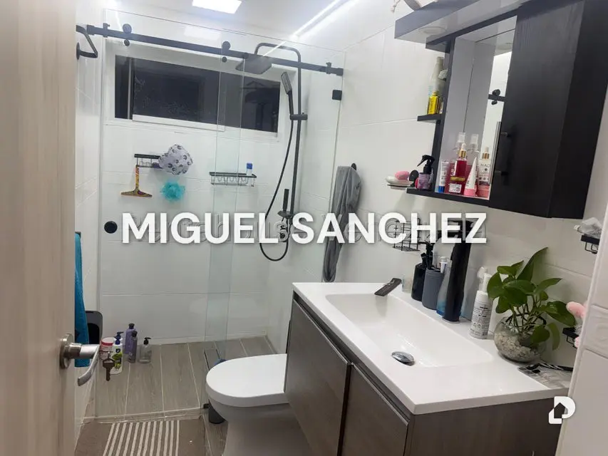 Apartamento en La Urbina, Caracas – 13