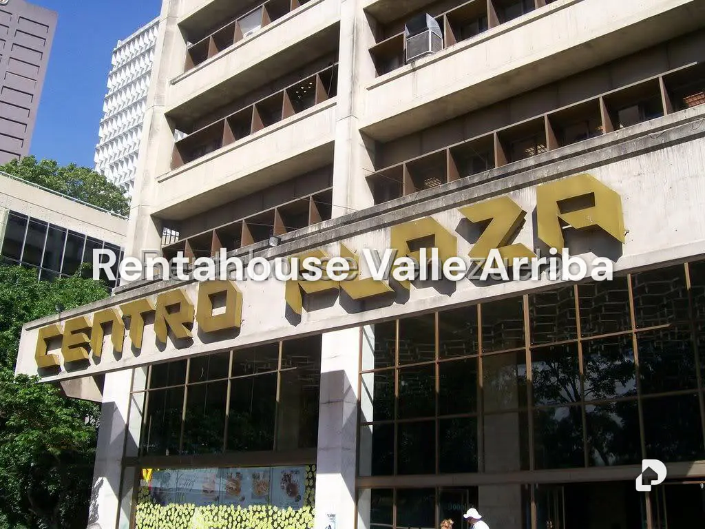 Oficina en Los Palos Grandes, Caracas – 1