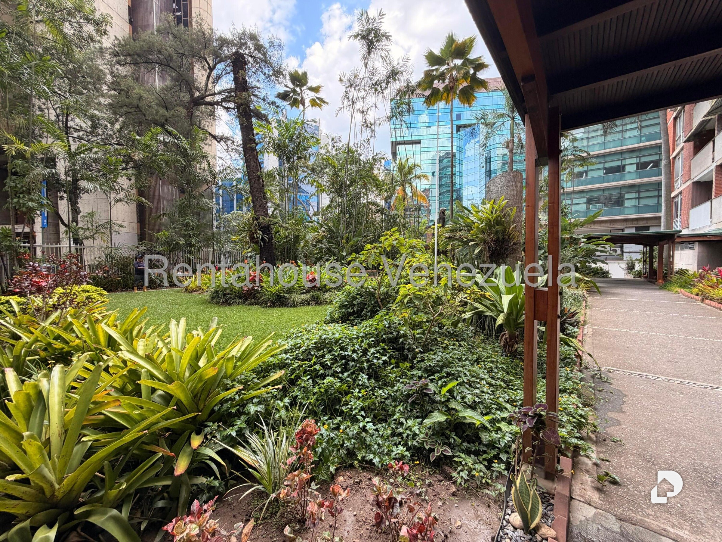 Apartamento en Campo Alegre, Caracas – 22