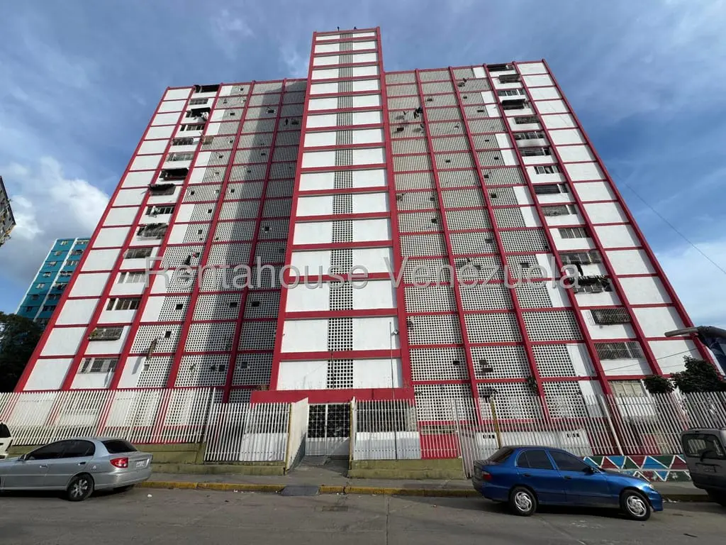 Apartment in El Valle, Caracas - 1