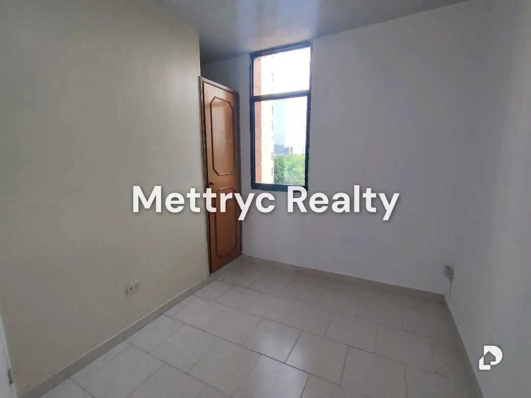 Apartamento en La Granja, Naguanagua – 12