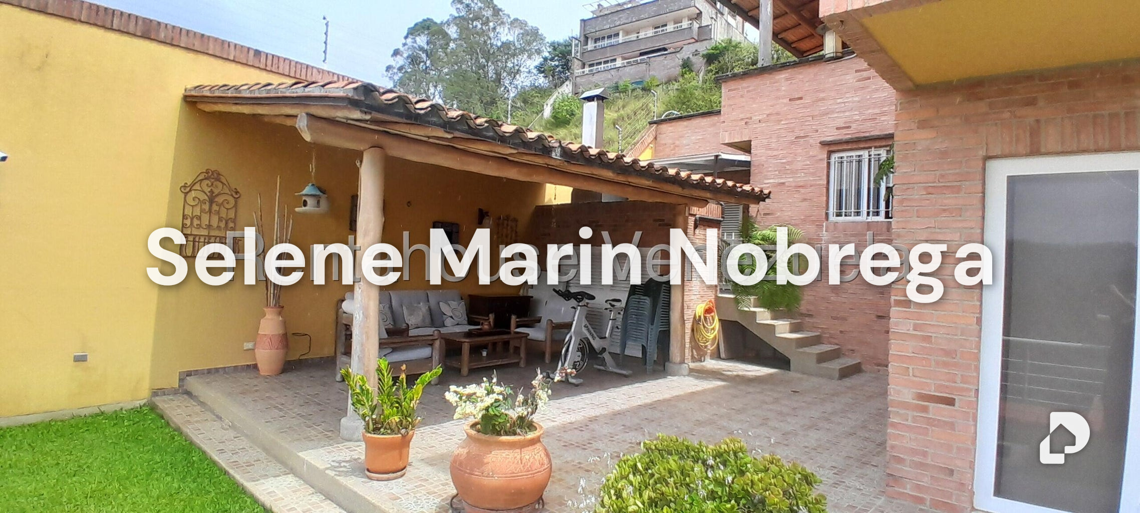 Casa en Alto Hatillo, Caracas – 25