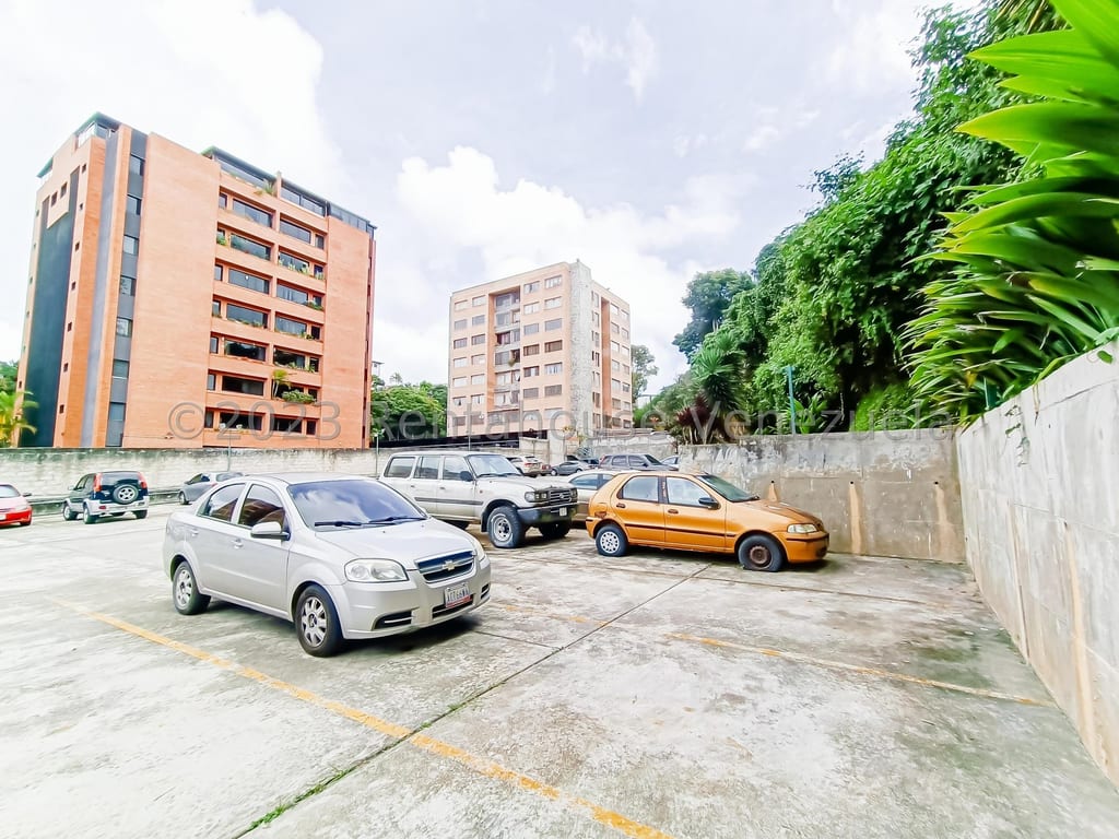 Apartamento en San Antonio de Los Altos - 1