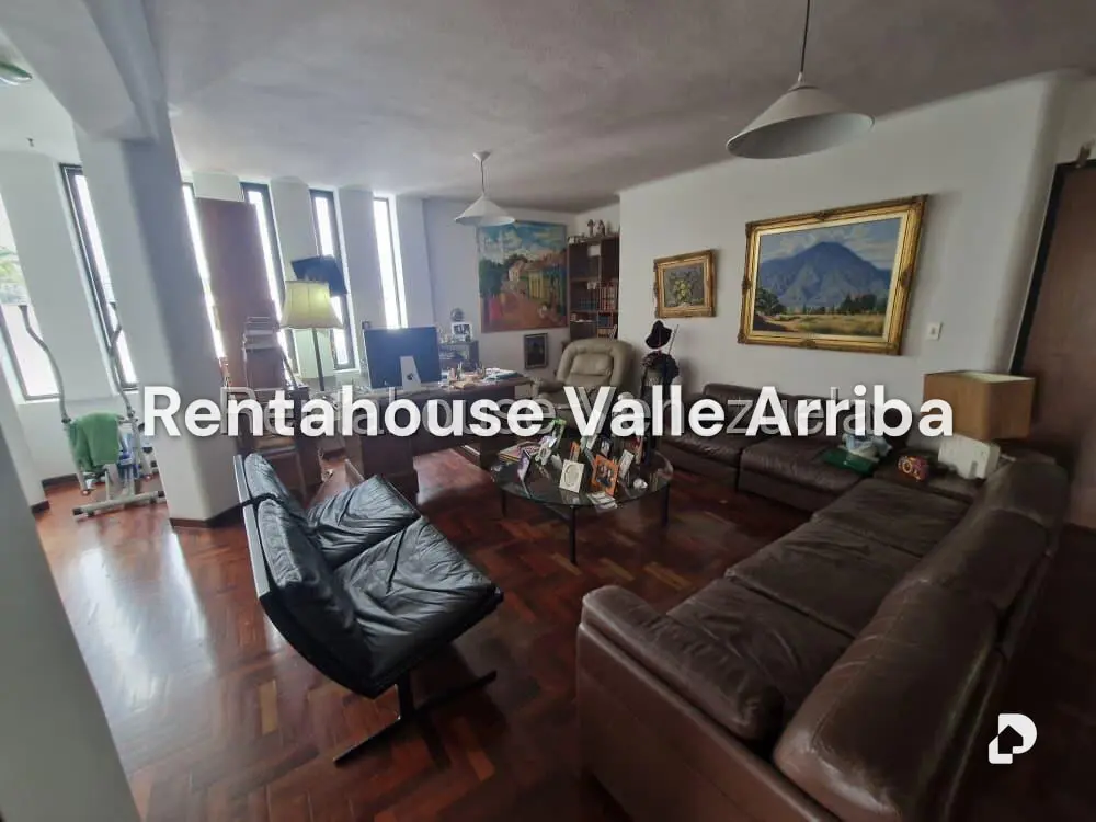 Casa en Lomas de La Lagunita, Caracas – 5