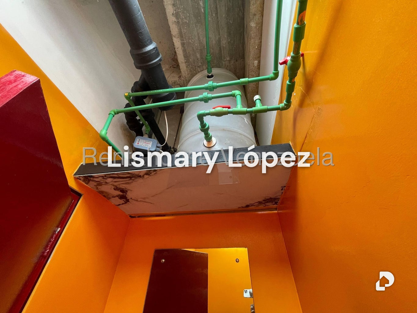 Commercial space in Los Samanes, Caracas – 8
