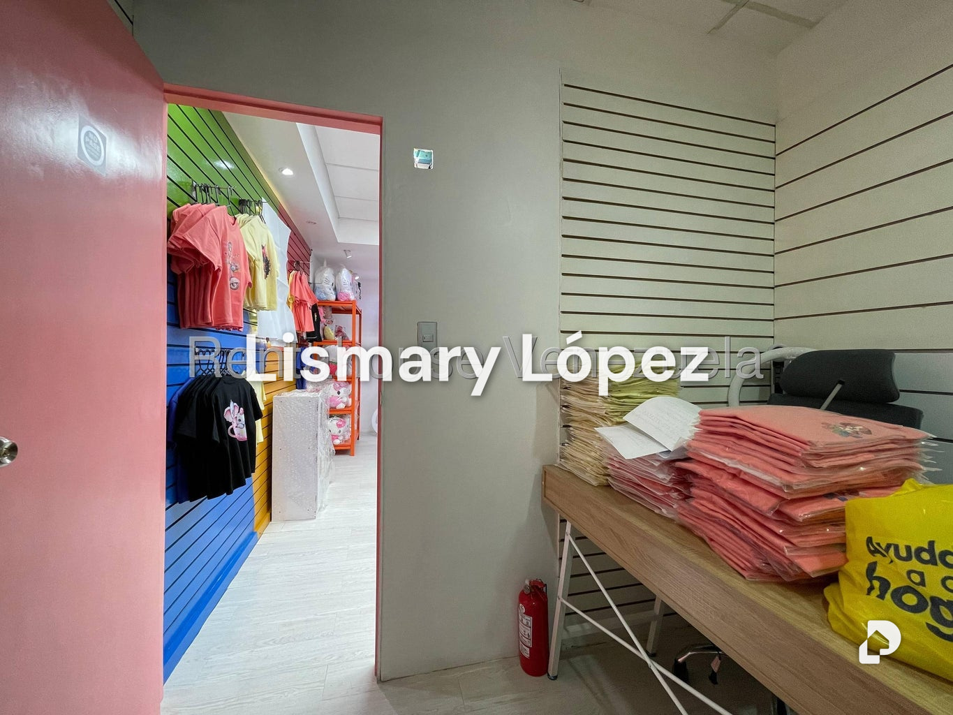 Commercial space in Los Samanes, Caracas – 13