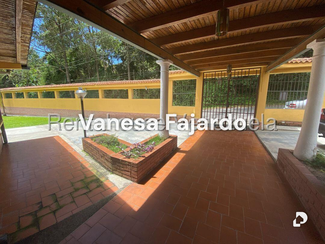 Casa en Club de Campo, San Antonio de Los Altos – 3