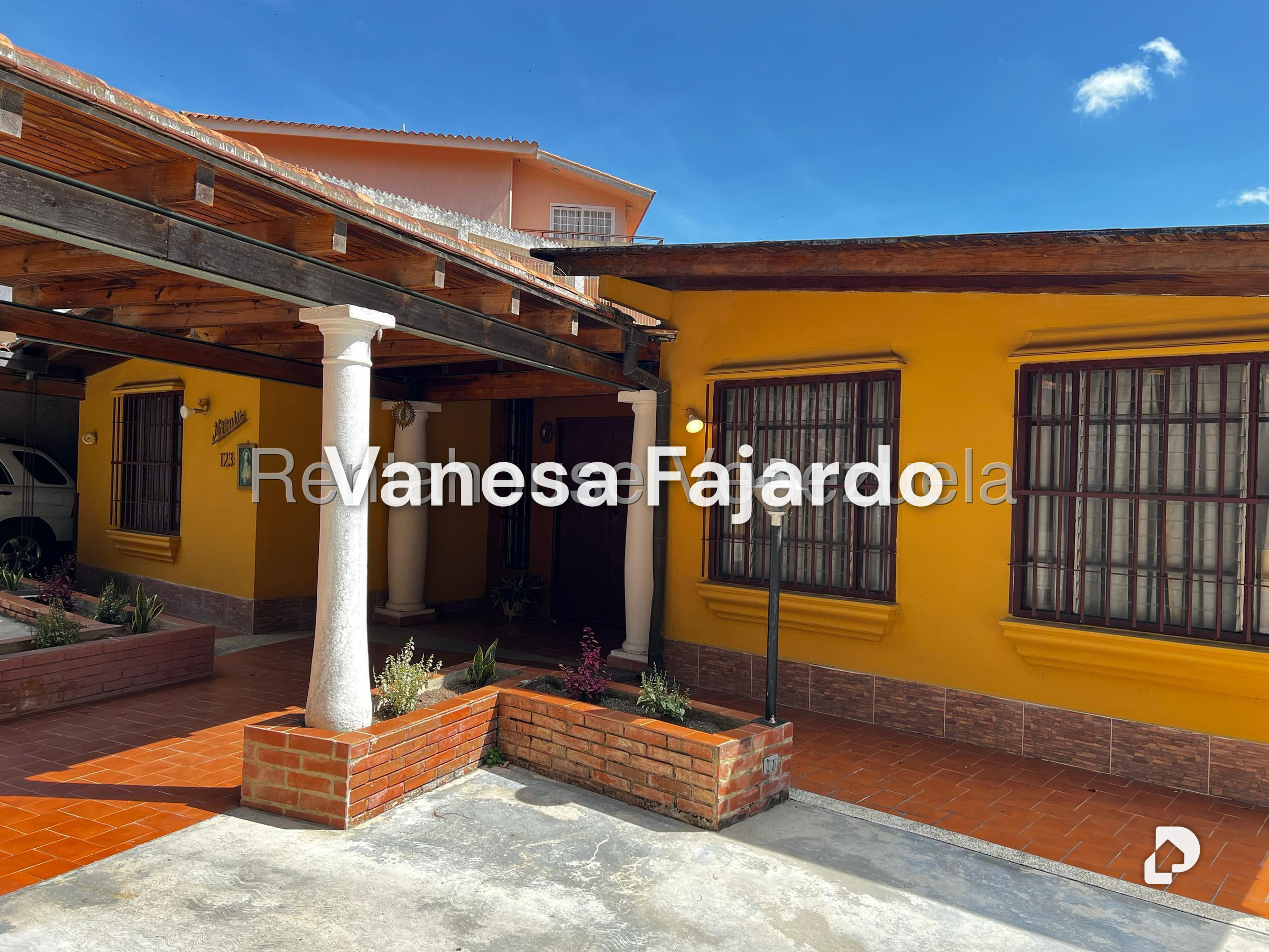 Casa en Club de Campo, San Antonio de Los Altos – 2