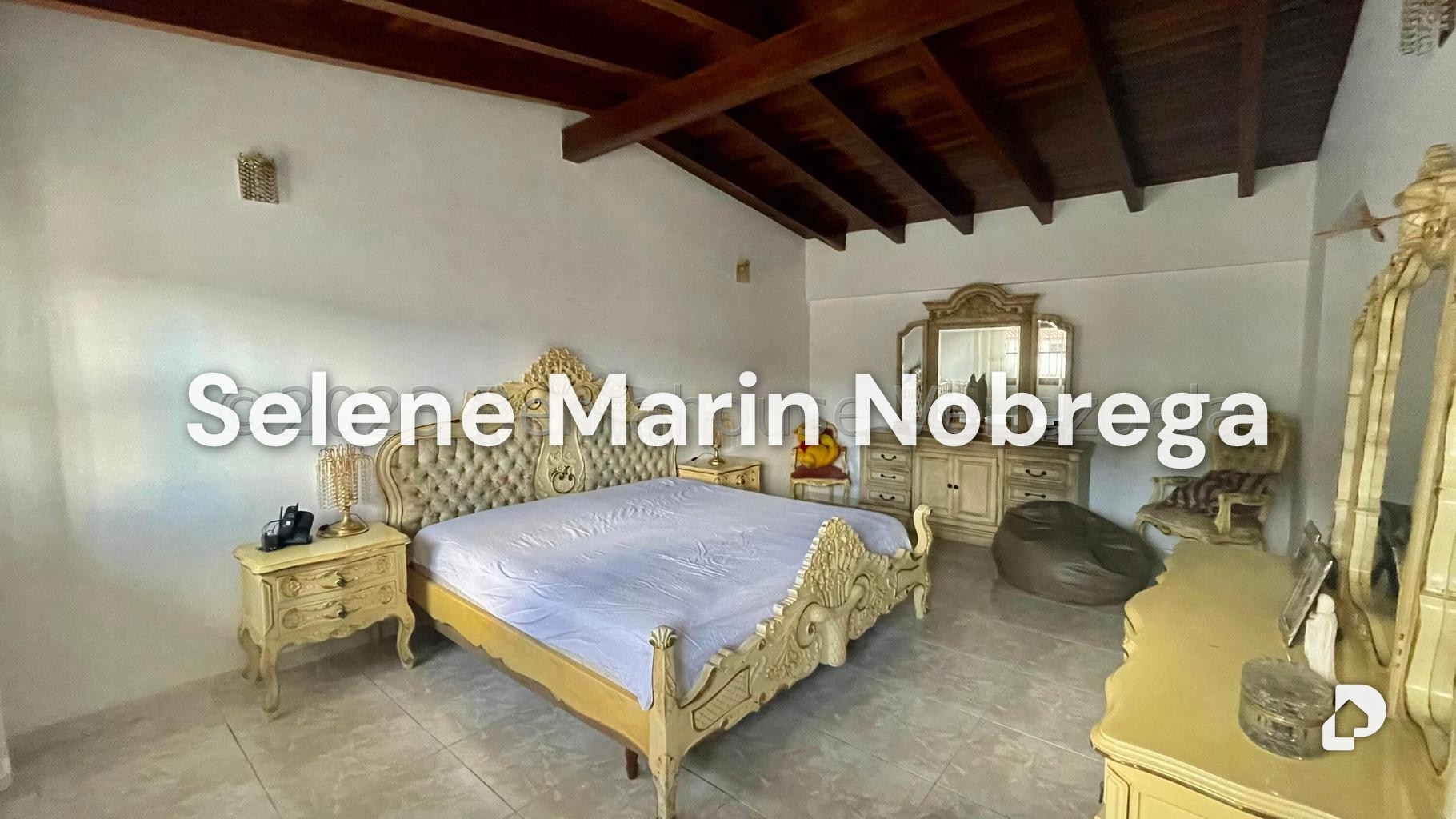 Casa en Santa Paula, Caracas – 30