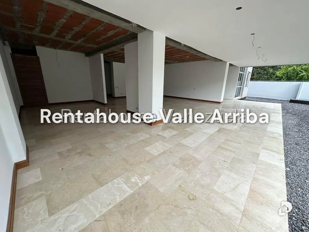 Apartamento en Campo Alegre, Caracas – 11